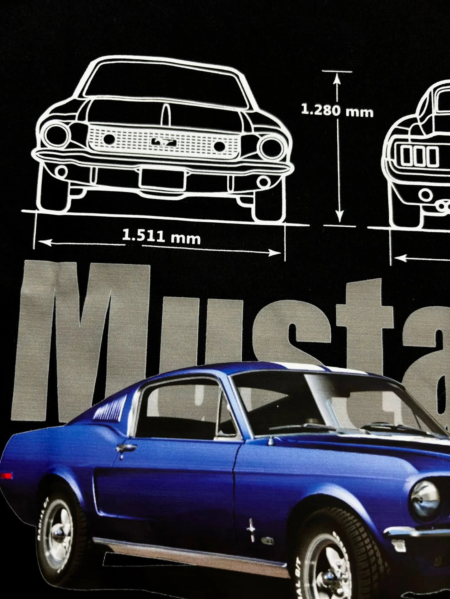 Oversize Mustang T-Shirt - ALTR